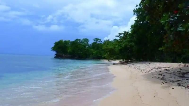Pantai Sagolo